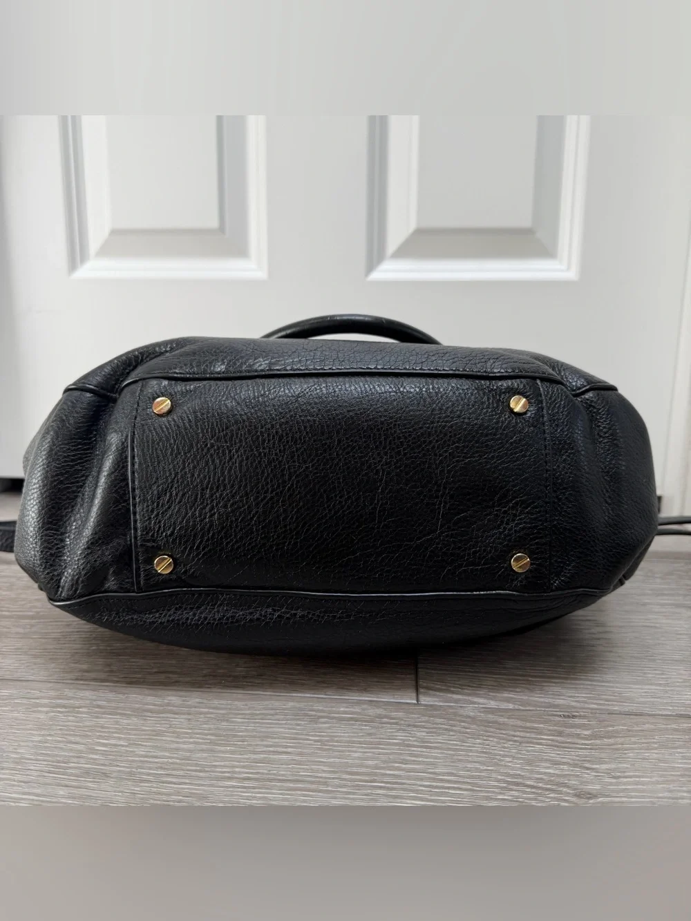 TORY BURCH AMANDA CLASSIC HOBO SATCHEL CROSSBODY HANDBAG BLACK PEBBLED LEATHER
